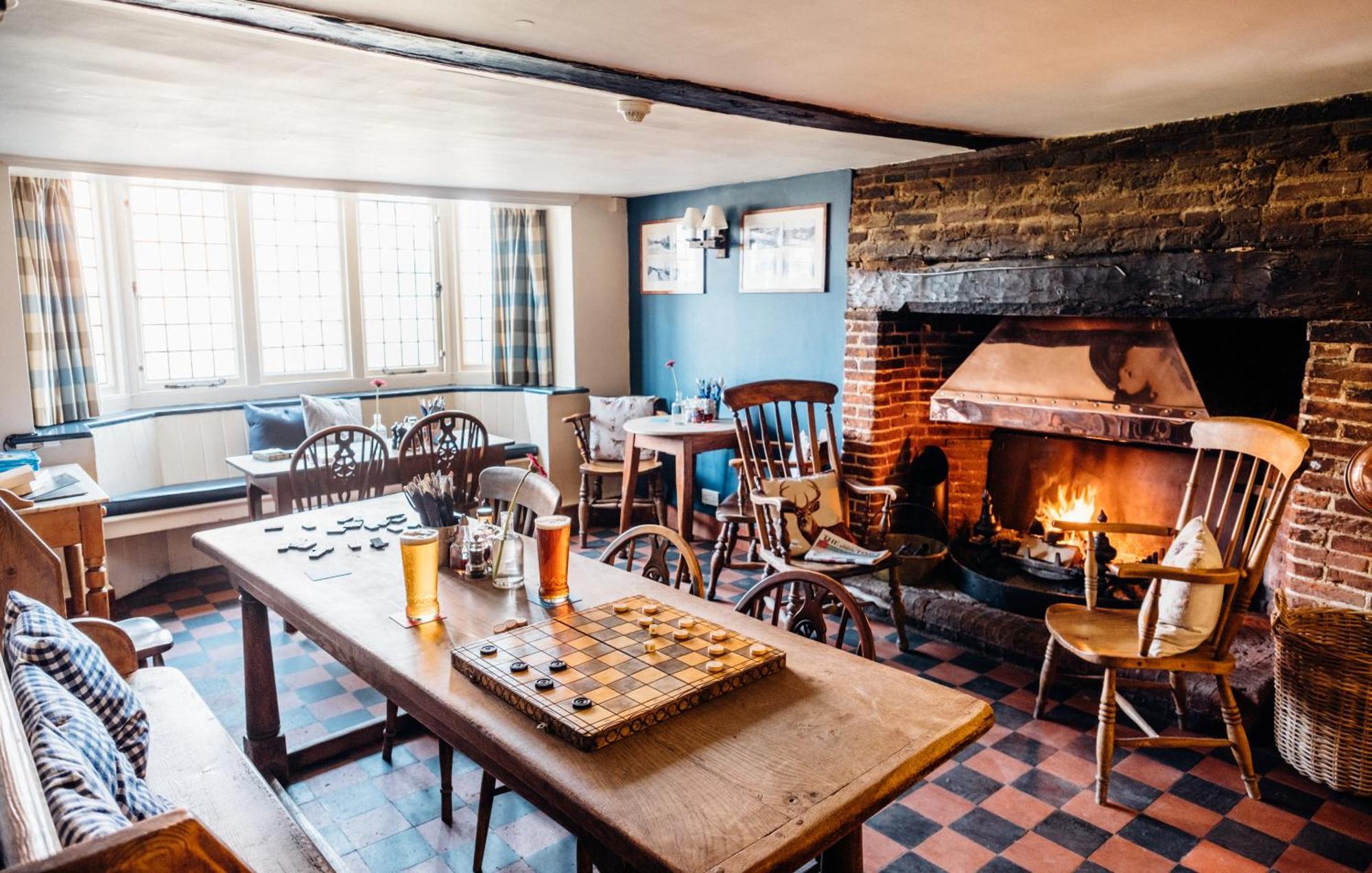 The Bell Inn Walberswick Eksteriør billede